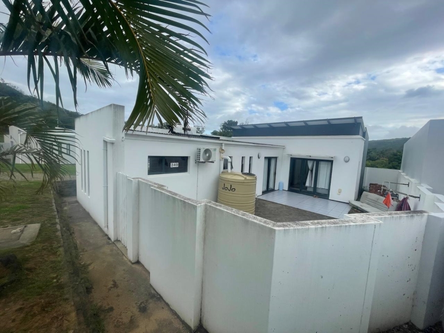 2 Bedroom Property for Sale in Nahoon Valley Park Eastern Cape